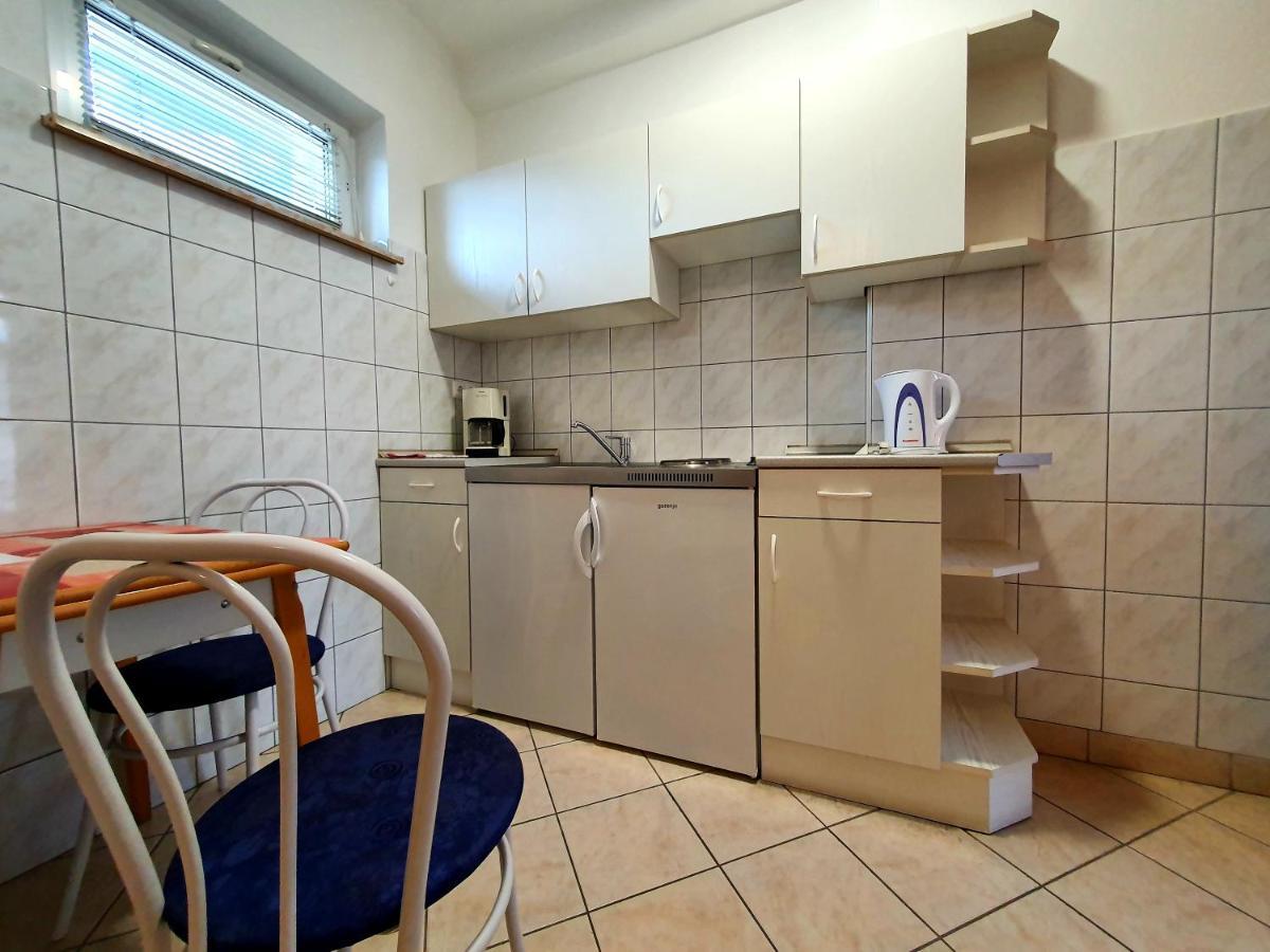 Eva Panzio Hotell Sárvár Exteriör bild