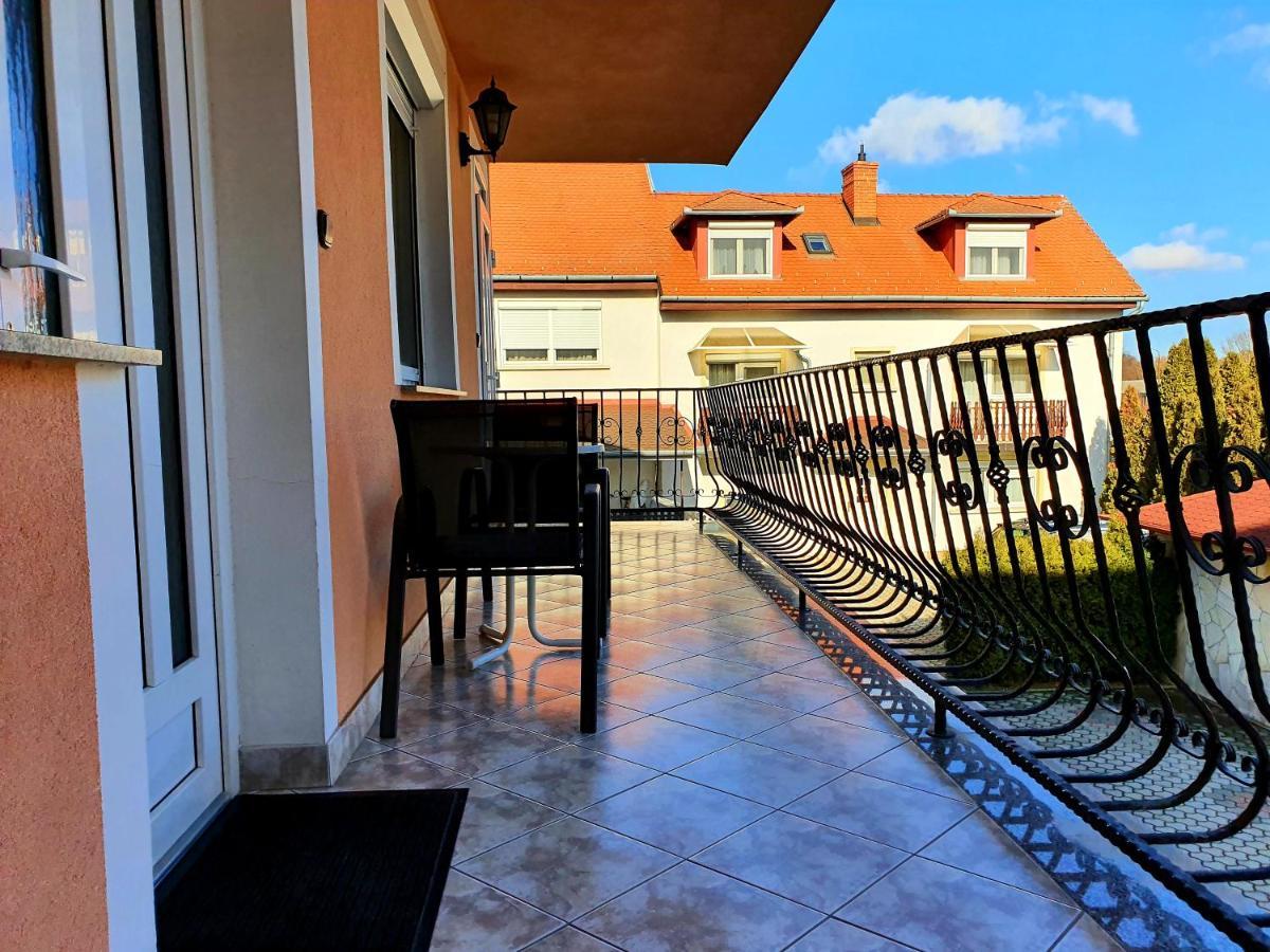 Eva Panzio Hotell Sárvár Exteriör bild