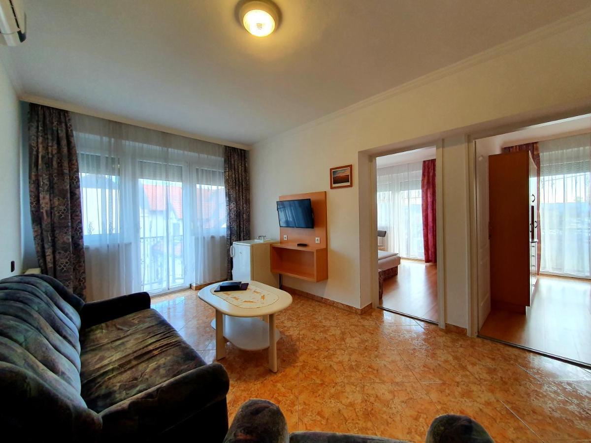 Eva Panzio Hotell Sárvár Exteriör bild