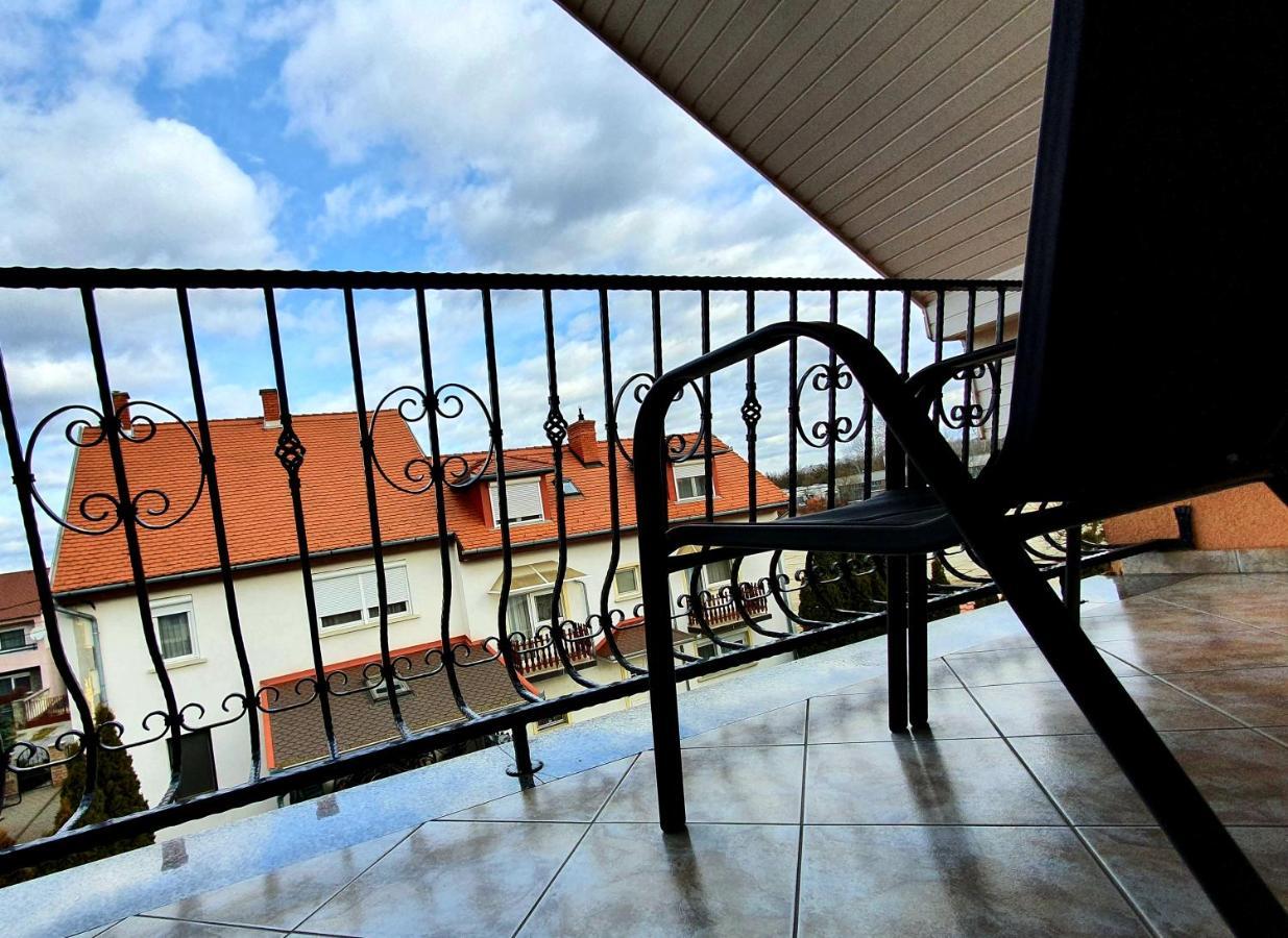 Eva Panzio Hotell Sárvár Exteriör bild