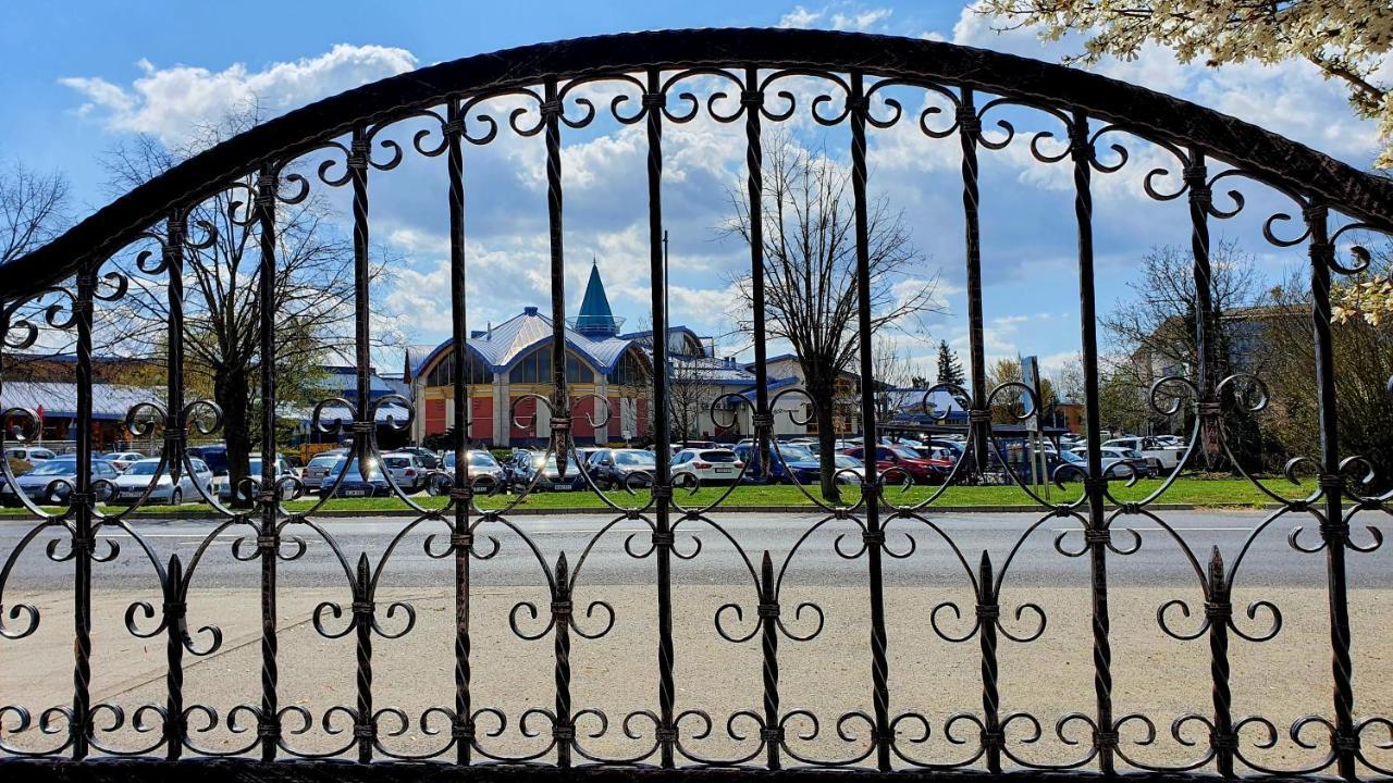 Eva Panzio Hotell Sárvár Exteriör bild